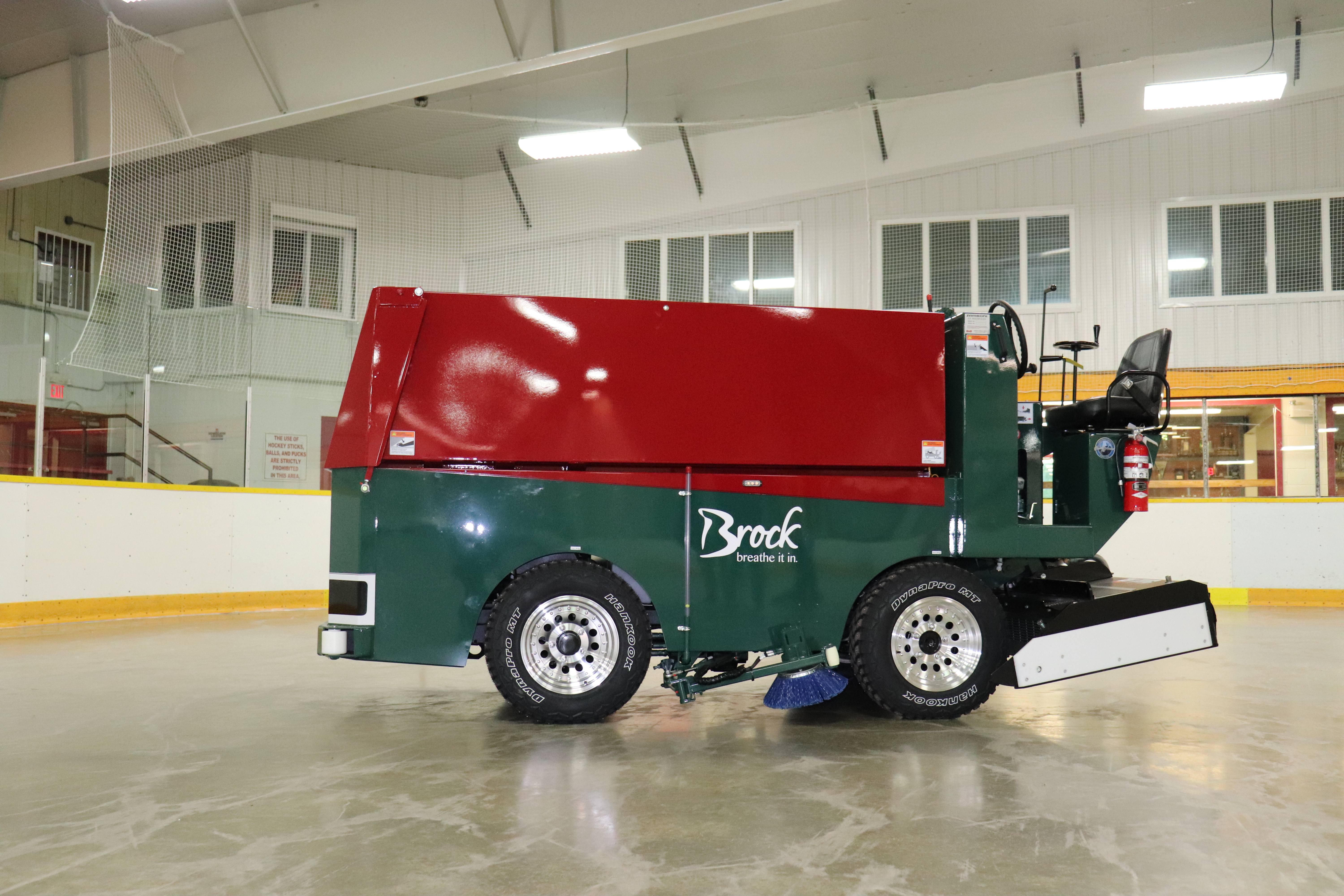 Brock Electronic Zamboni Green and red